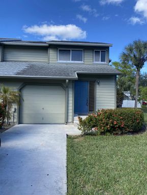 637 Wax Myrtle, Jensen Beach, FL 34957