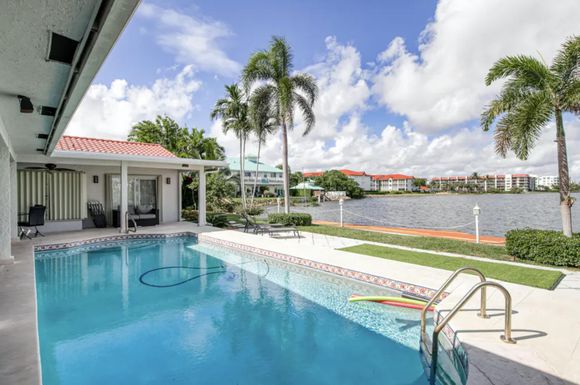 125 Park, Hypoluxo, FL 33462