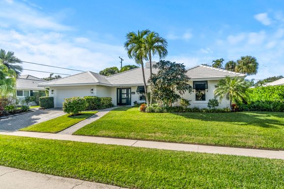 1247 Mulberry, Boca Raton, FL 33486