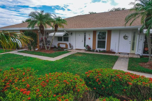 631 Pines Knoll, Fort Pierce, FL 34982