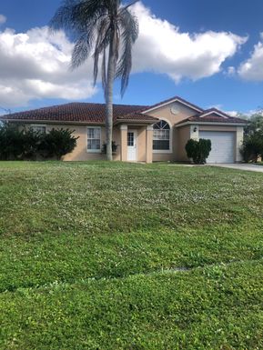 2855 Ann Arbor, Port Saint Lucie, FL 34953