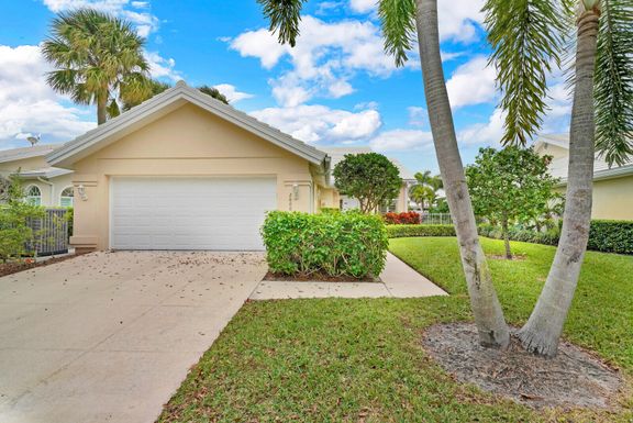 2800 Wilderness, West Palm Beach, FL 33409