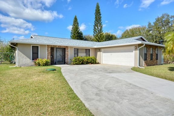 1938 Agnes, Port Saint Lucie, FL 34953