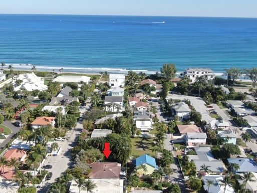 14 Tropical, Ocean Ridge, FL 33435