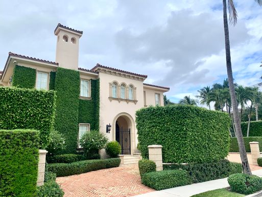 401 Chilean, Palm Beach, FL 33480