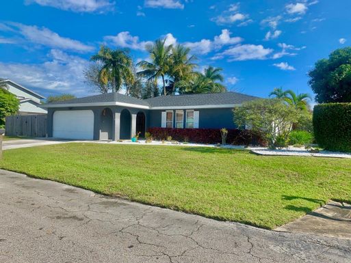 1279 25th, Palm City, FL 34990