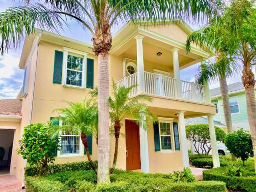 226 Caravelle, Jupiter, FL 33458