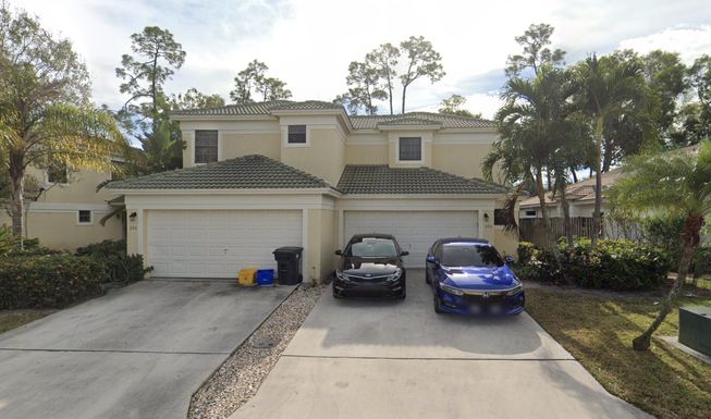 696 Via Toscana, Wellington, FL 33414