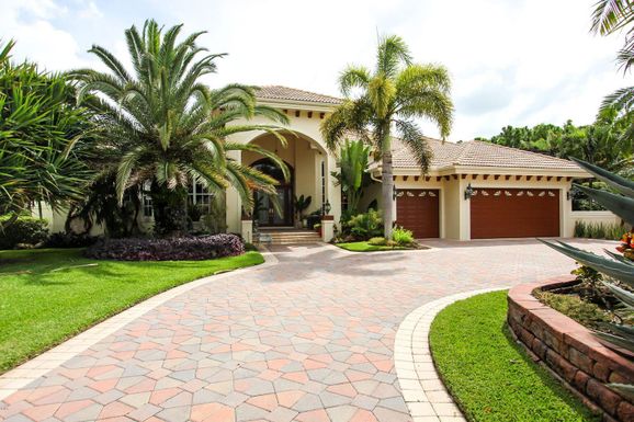 8677 Marlamoor, West Palm Beach, FL 33412