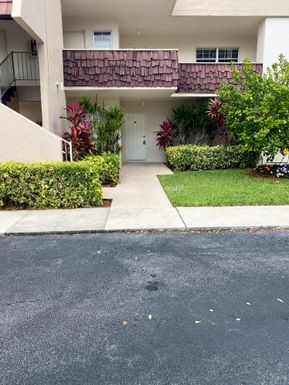 2751 Palm Aire, Pompano Beach, FL 33069