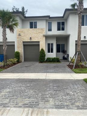 1340 Pioneer, Royal Palm Beach, FL 33411