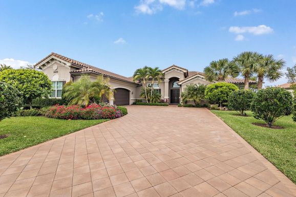 11103 Rockledge View, Palm Beach Gardens, FL 33412