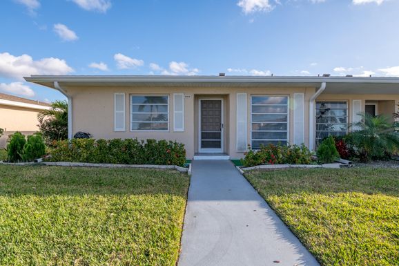 8804 Belle Aire, Boca Raton, FL 33433