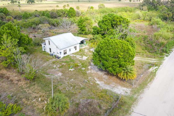 22799 Arrowroot, Indiantown, FL 34956