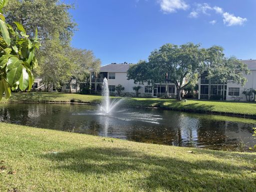 5083 Lake Catalina, Boca Raton, FL 33496
