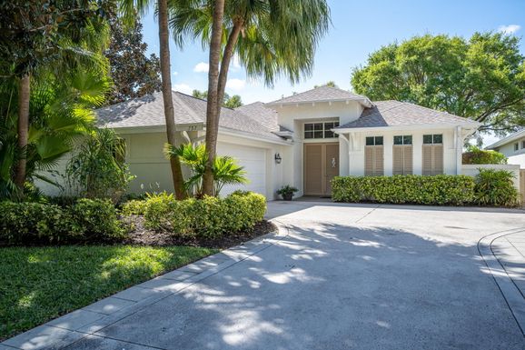 757 Hampton Woods, Vero Beach, FL 32962