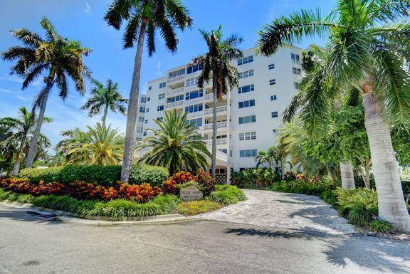 1000 Lowry, Delray Beach, FL 33483