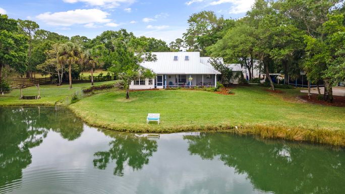 6960 41st, Vero Beach, FL 32967