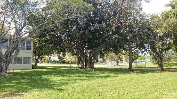 3 Richmond B, Deerfield Beach, FL 33442