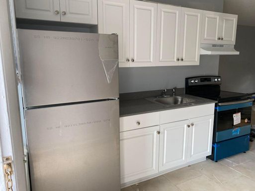 627 6th, Boynton Beach, FL 33435