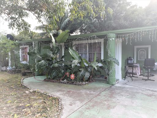 607 23rd, Fort Pierce, FL 34950