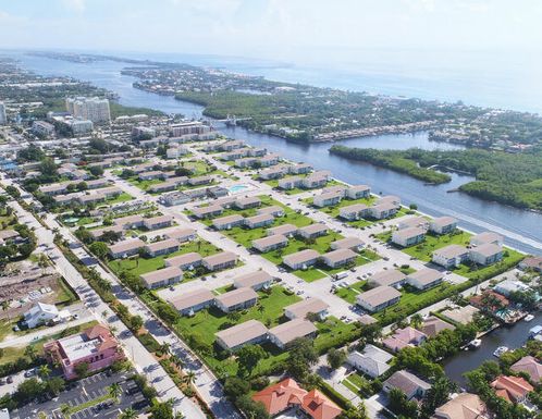 300 Horizons W, Boynton Beach, FL 33435