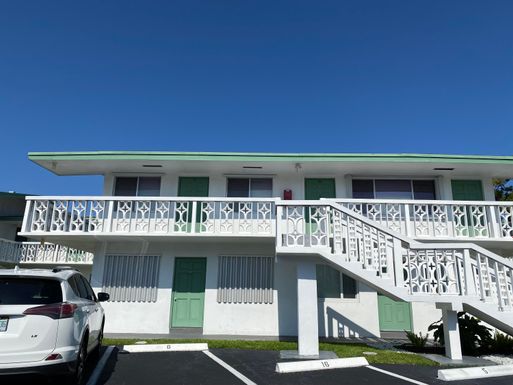 2004 Lake Osborne, Lake Worth Beach, FL 33461