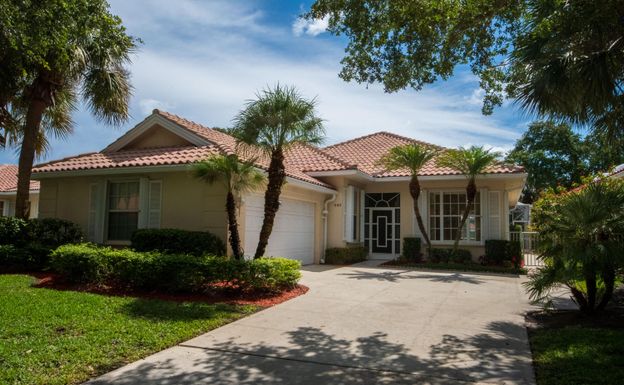 440 Kelsey Park, Palm Beach Gardens, FL 33410