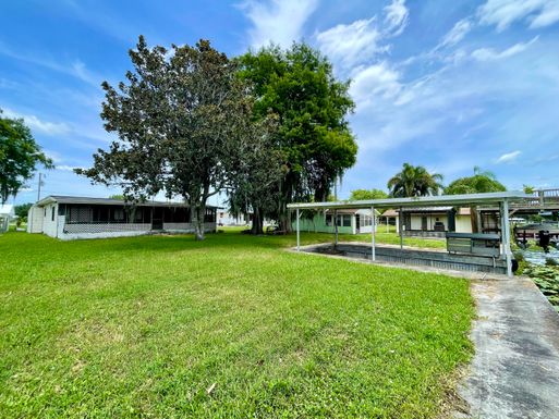 2932 28th, Okeechobee, FL 34974