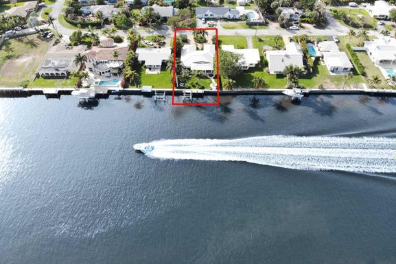 3111 Karen, Delray Beach, FL 33483