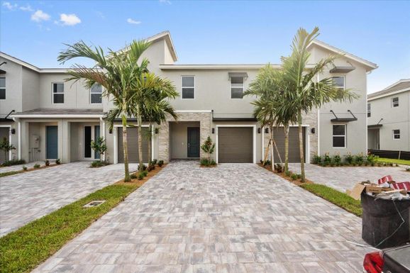 8629 Via Mar Rosso, Lake Worth, FL 33467