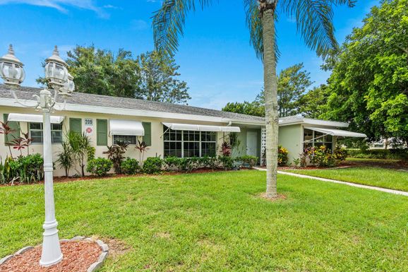209 Manatee, Fort Pierce, FL 34982