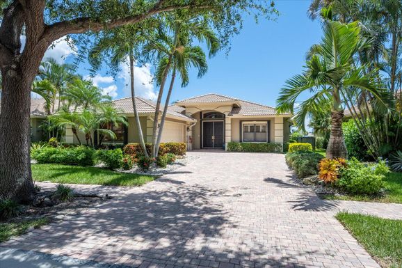 11054 Via Amalfi, Boynton Beach, FL 33437