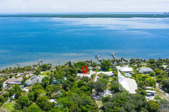 6915 Indian River, Fort Pierce, FL 34982