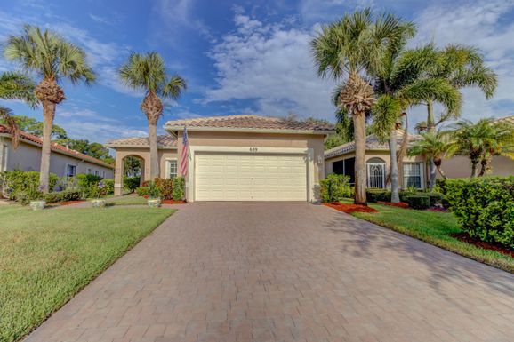 639 Whitfield, Port Saint Lucie, FL 34986