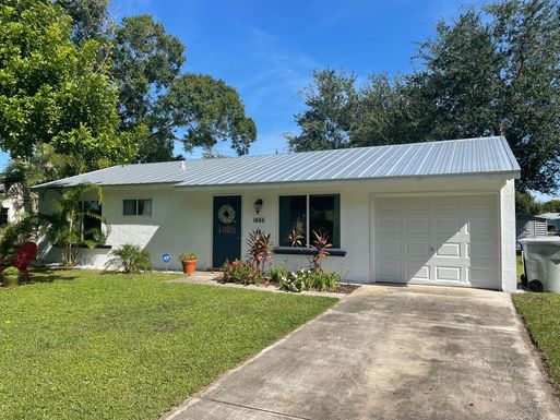 1486 24th, Vero Beach, FL 32962