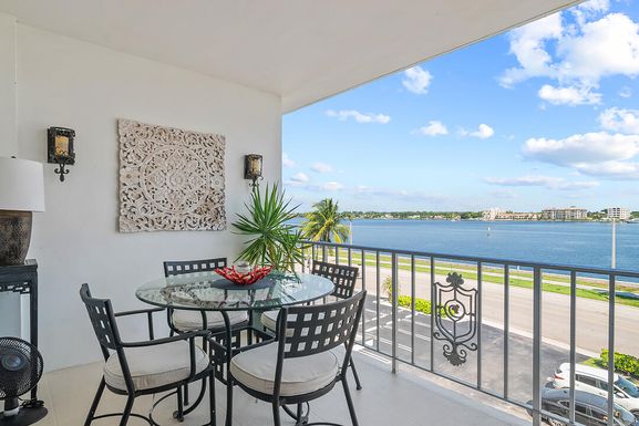 917 Flagler, West Palm Beach, FL 33401