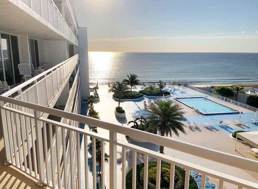 3546 Ocean, South Palm Beach, FL 33480