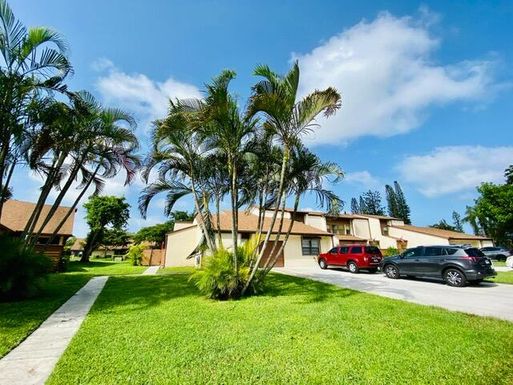 3603 Collinwood, West Palm Beach, FL 33406