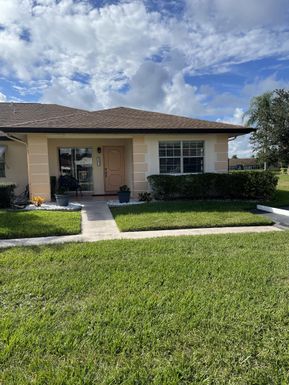 5847 Summerfield, Fort Pierce, FL 34982