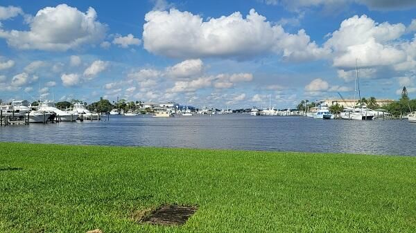 4726 Capstan, Stuart, FL 34997