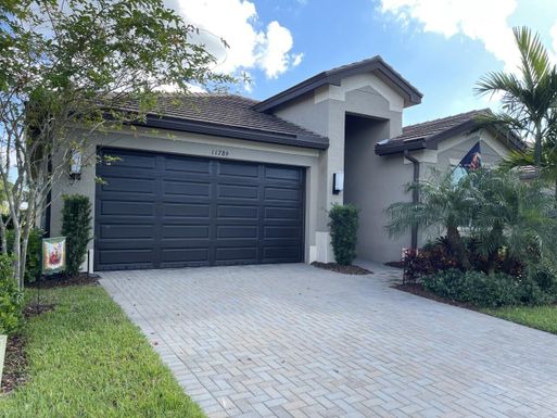 11789 Hawthorne Hill, Port Saint Lucie, FL 34987