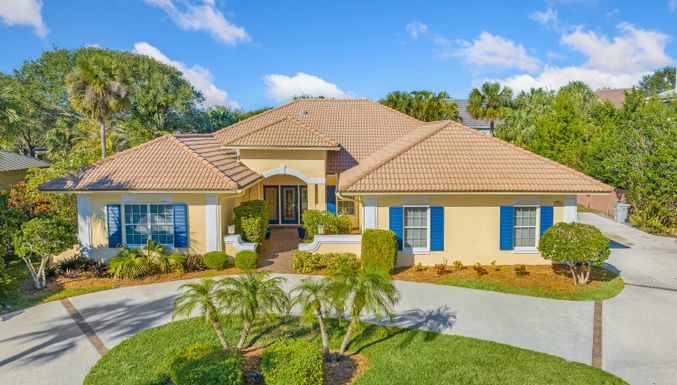 1936 Ocean Ridge, Vero Beach, FL 32963