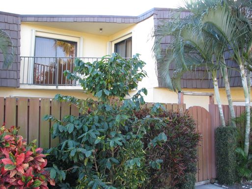 72 Springdale, Palm Springs, FL 33461