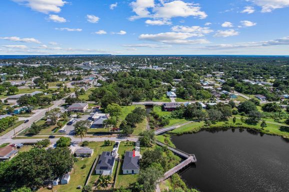 5032 Flounder, Stuart, FL 34997
