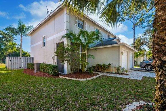 133 Baldwin, Greenacres, FL 33463