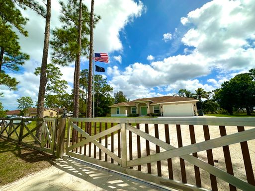 15210 66th, Loxahatchee, FL 33470