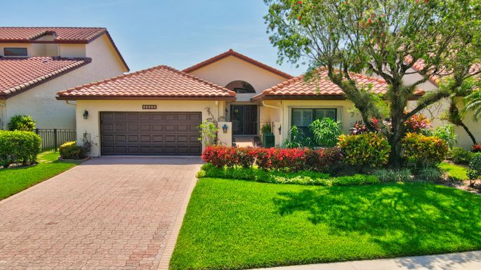 22520 Esplanada, Boca Raton, FL 33433