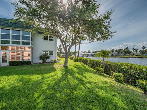 2800 Indian River, Vero Beach, FL 32960