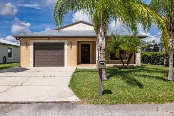 32 Monterey, Port Saint Lucie, FL 34952